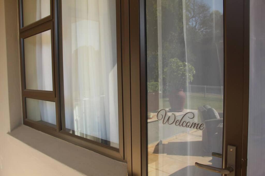 Villa Beautiful In Houghton Johannesburg