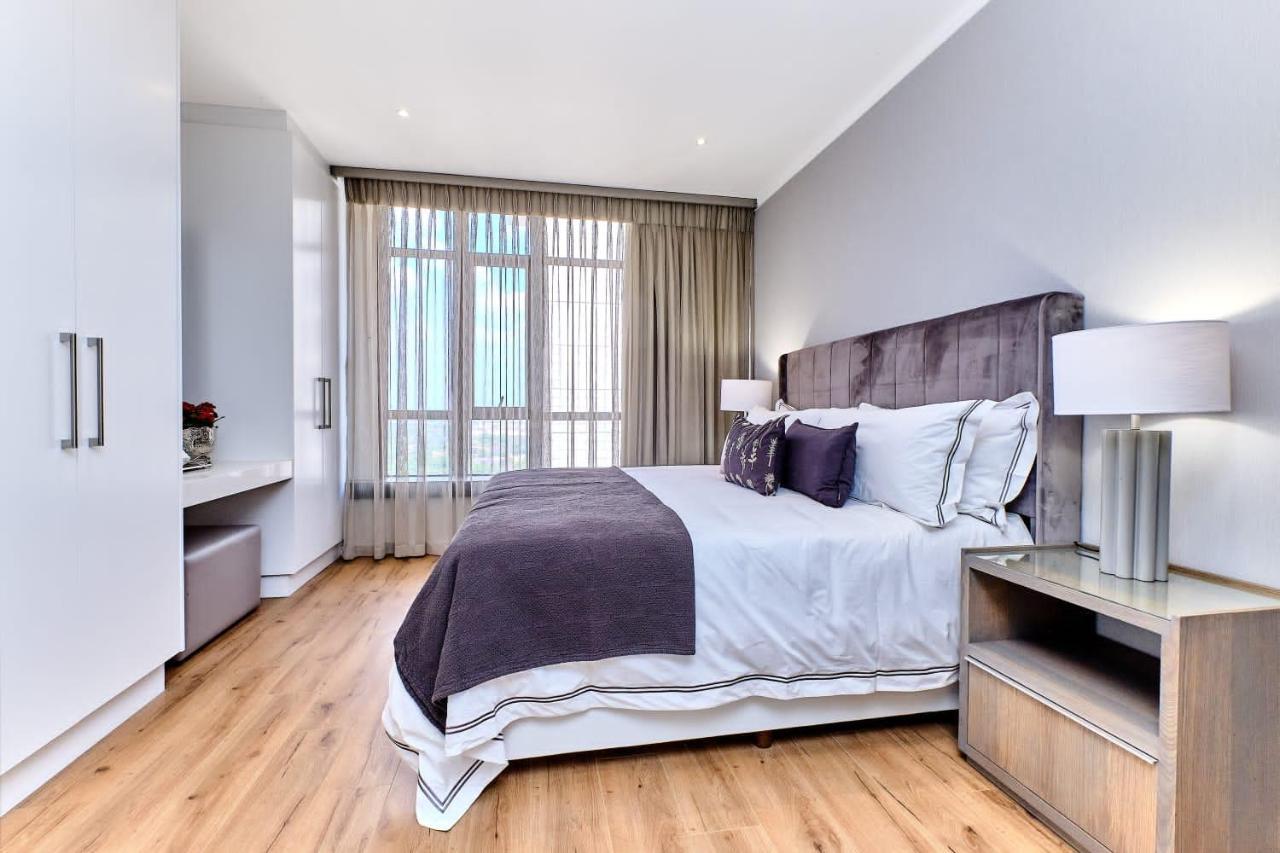 La Vista Dream Luxury & Modern With View And Inverter Back Up! Apartment *