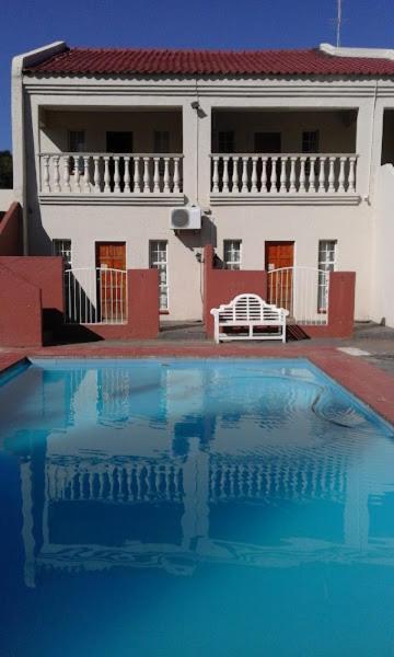 Flamboyant Guest Bed & Breakfast Johannesburg
