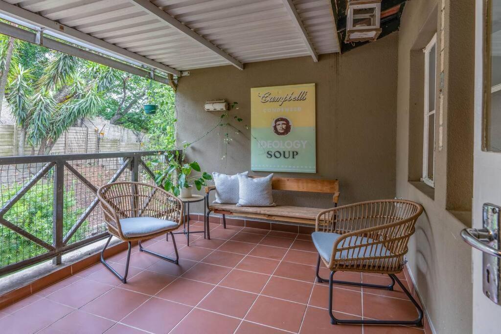 Apartamento Lovely 2 Bedroom Unit In The Heart Of Melville 127