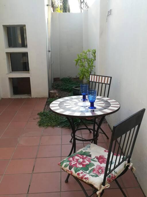 Bright And Sunny Private Self-catering Apartment