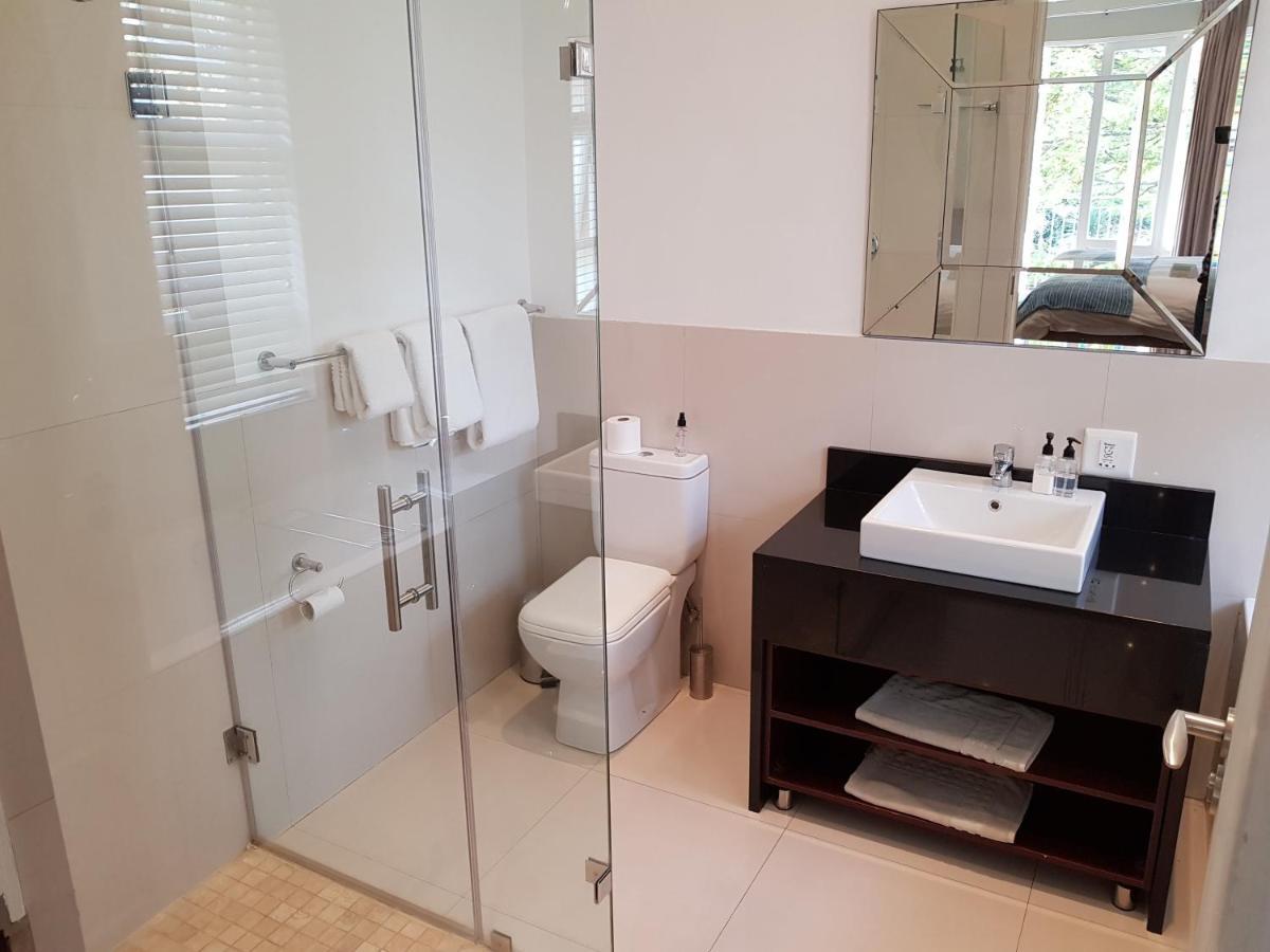 Guest house Q On First Johannesburg