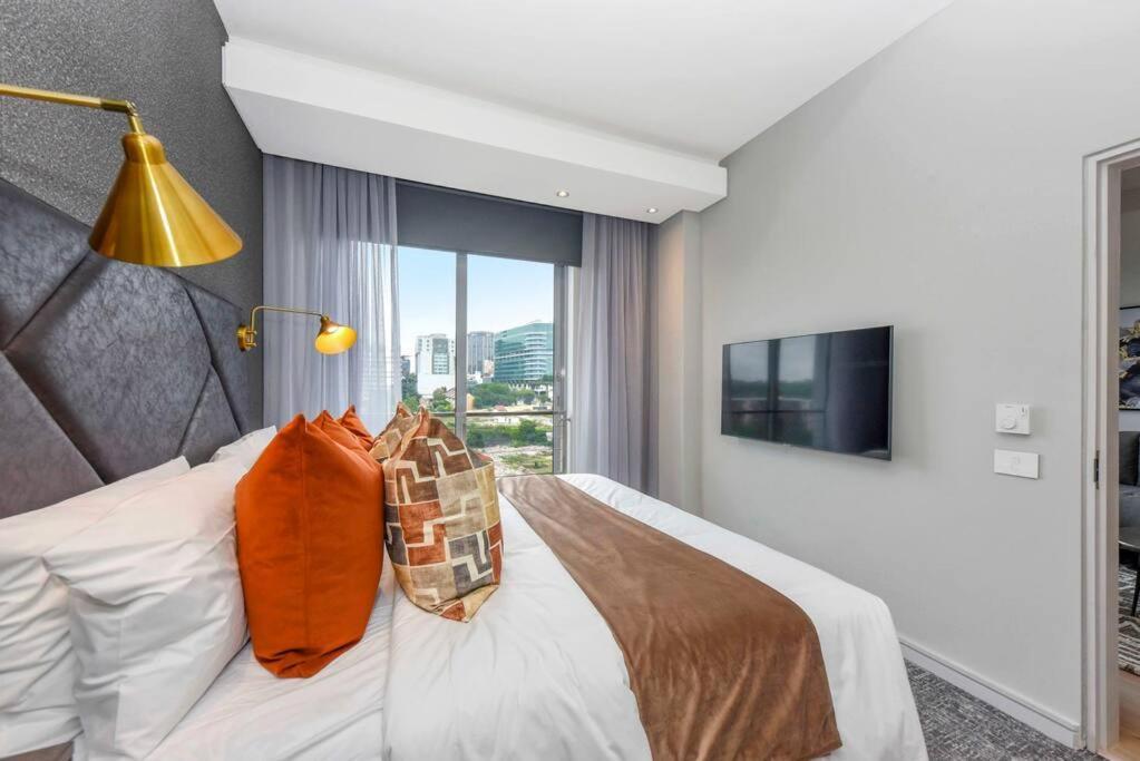 Stylish In A 5 Star Apartment Johannesburg
