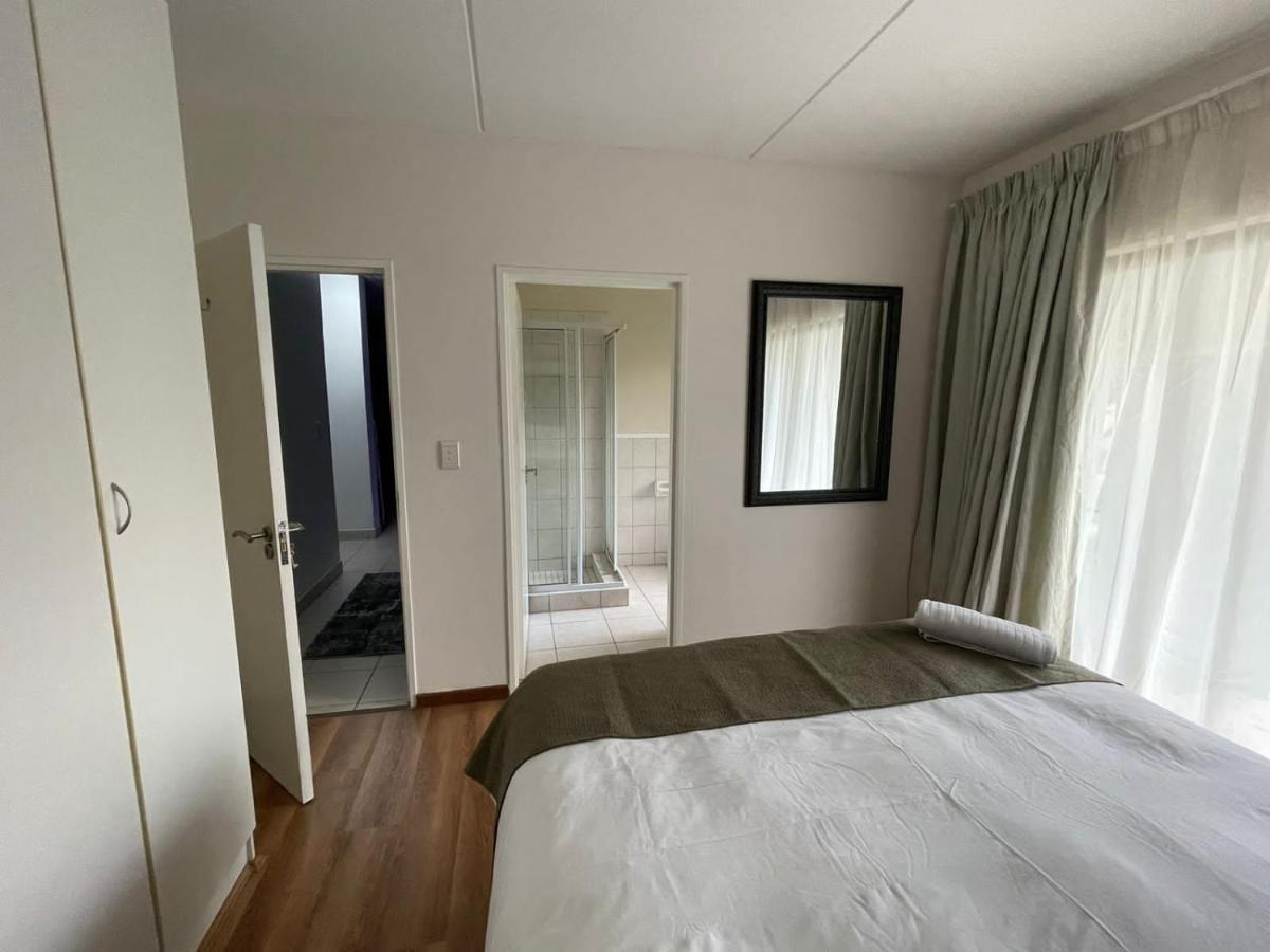 Luxury With Power Backup Apartment *