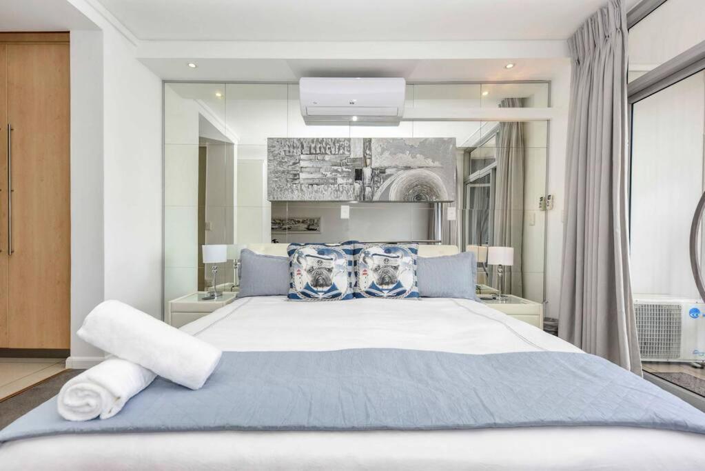 Hydro Park Penthouse Loft *