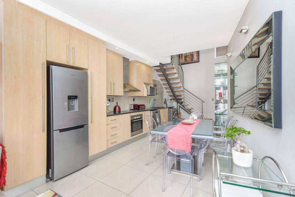 Apartment Hydro Park Penthouse Loft