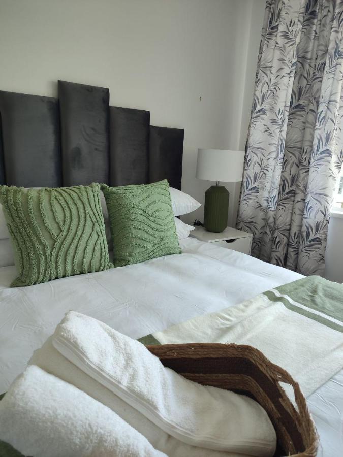 Luminous Landing In Linden Homestay Johannesburg