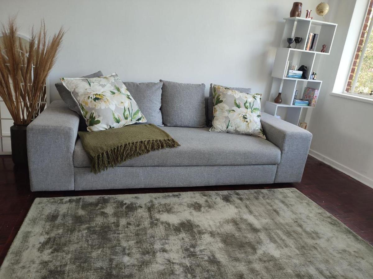 Homestay Luminous Landing In Linden *