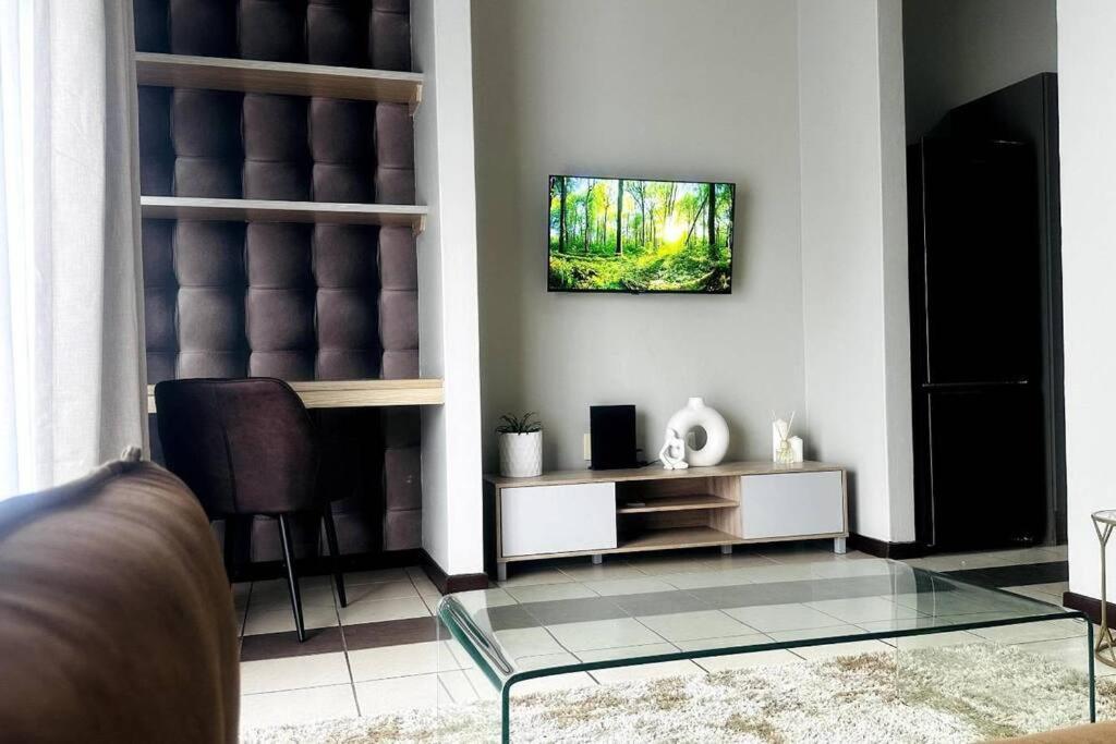 Luxury Style Living - In Fourways *