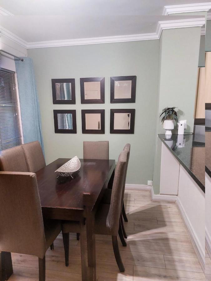 Westpoint Sandton Executive Apartment *