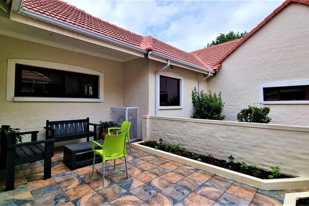 Villa Lush Lux Bryanston