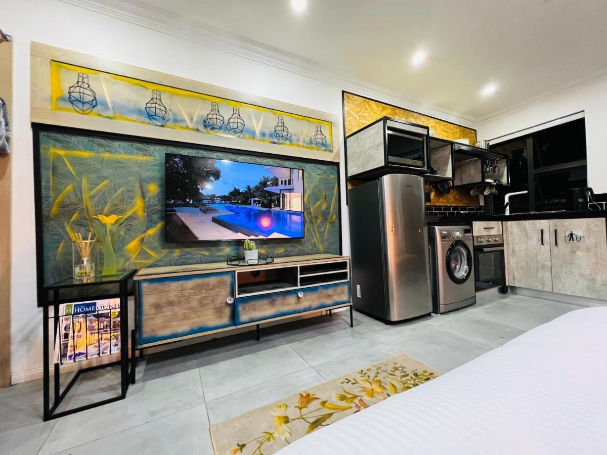 24 On Basil Boutique Luxury Aparthotel Johannesburg