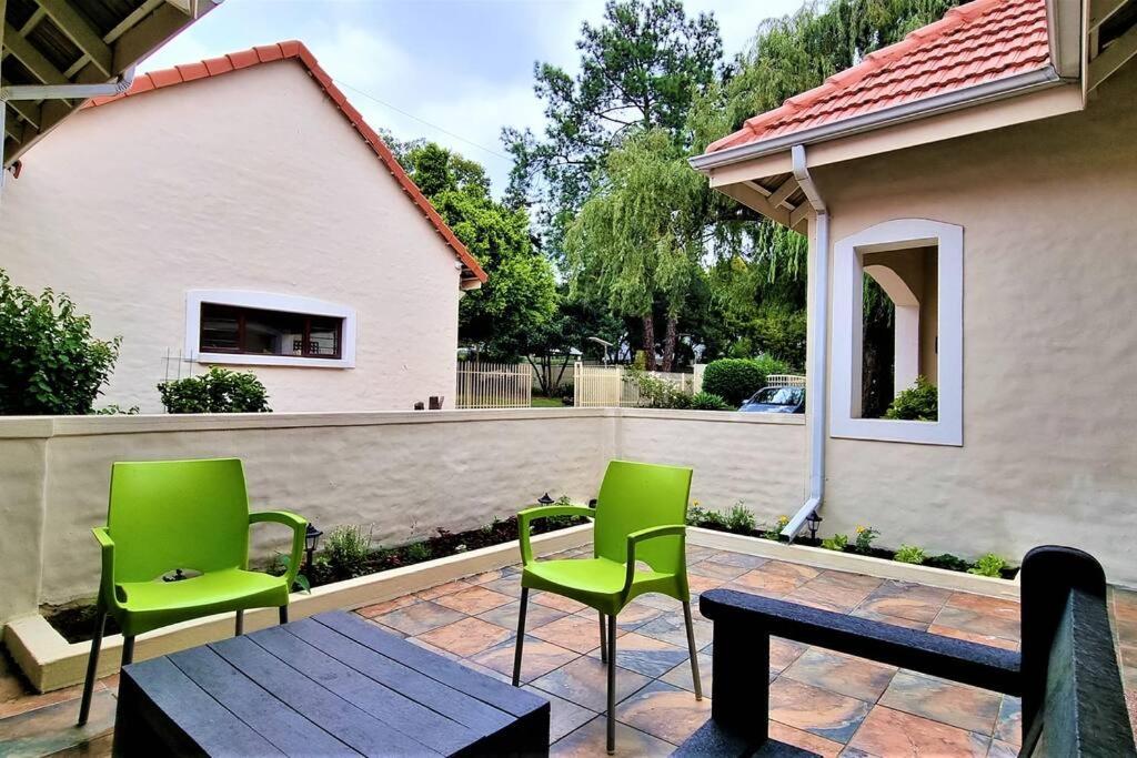 Villa Lush Lux Bryanston