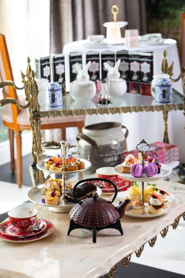 Hotel Fairlawns Boutique &