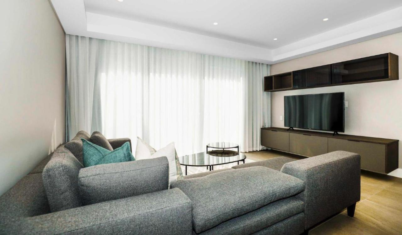 Remarkable 2-bed In * Johannesburg