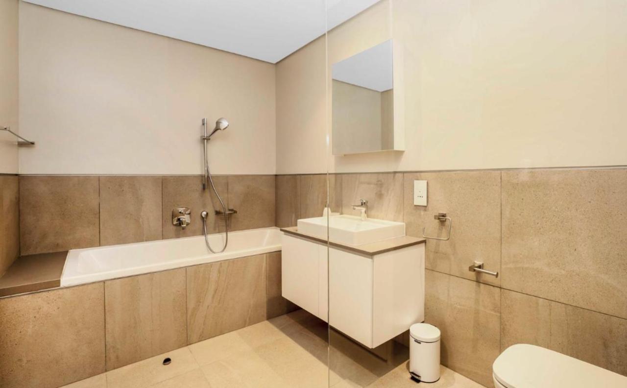 Remarkable 2-bed In * Johannesburg
