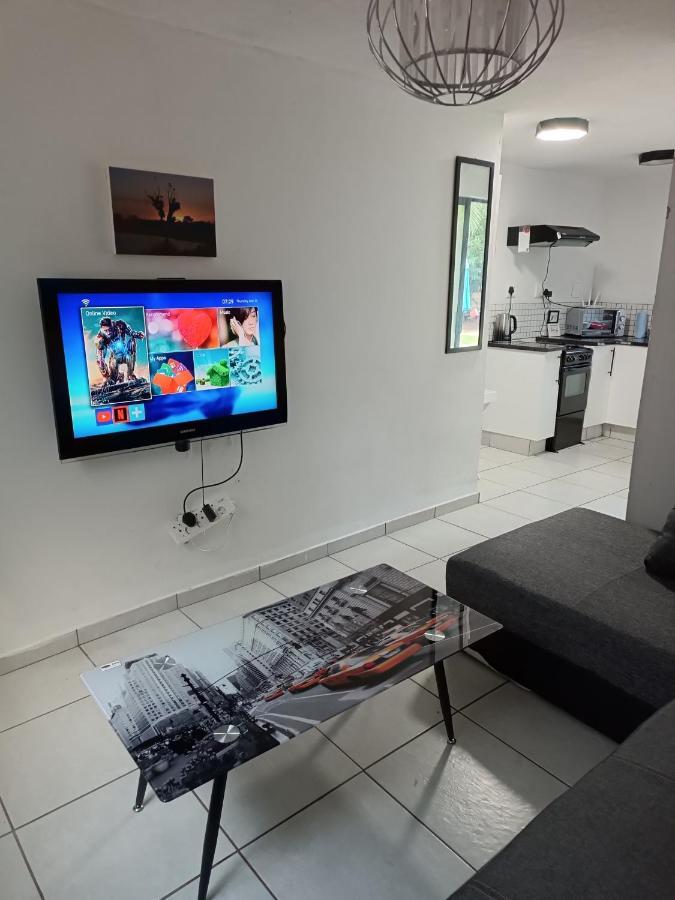 Ultra House Selfcatering Khách sạn hẻo lánh