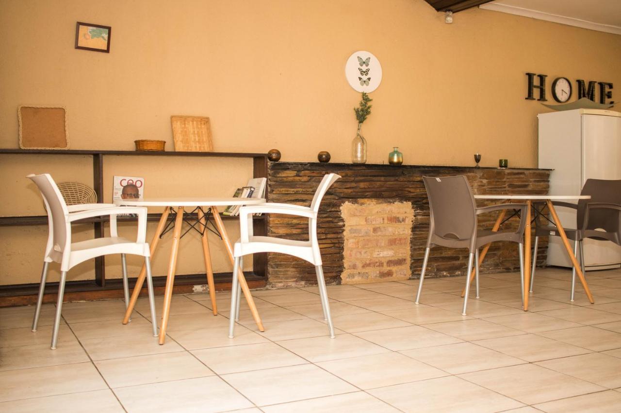 Velindo Guest * Johannesburg