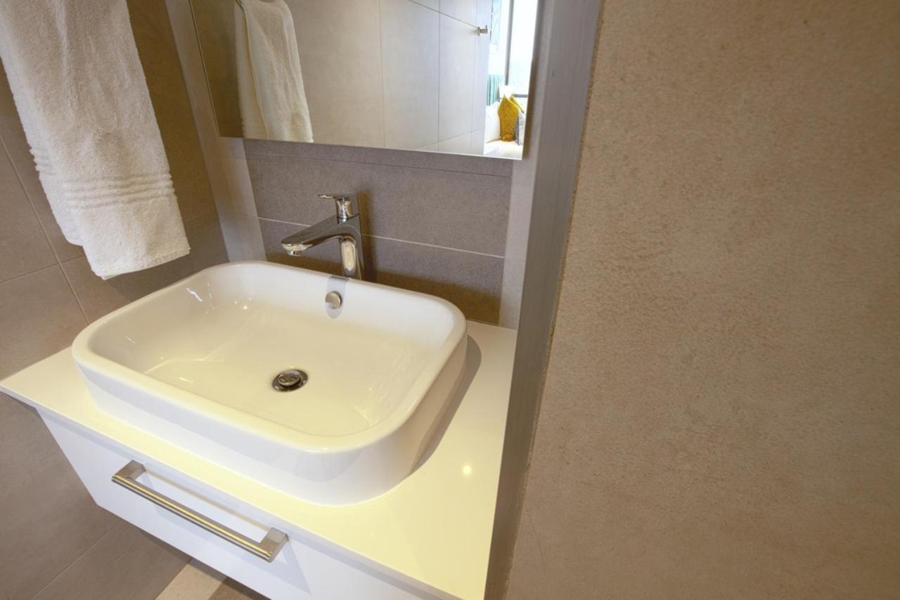 Apartment Azalia - Masingita Towers, Sandton