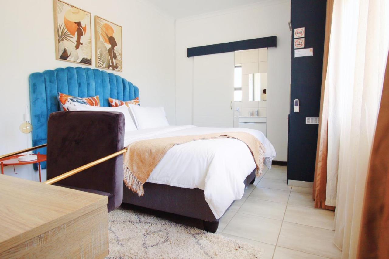 Portia Guest house *
