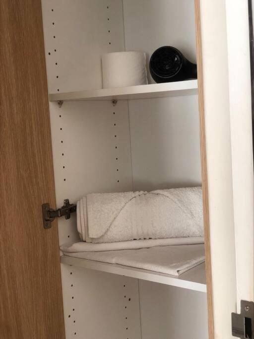Lovely Exquisite 1 Bedroom Unit In Rivonia Sandton Apartamento