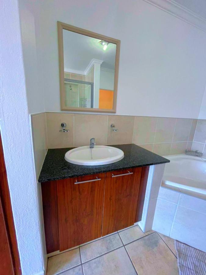 The Westpoint Away On 12th Floor Apartment