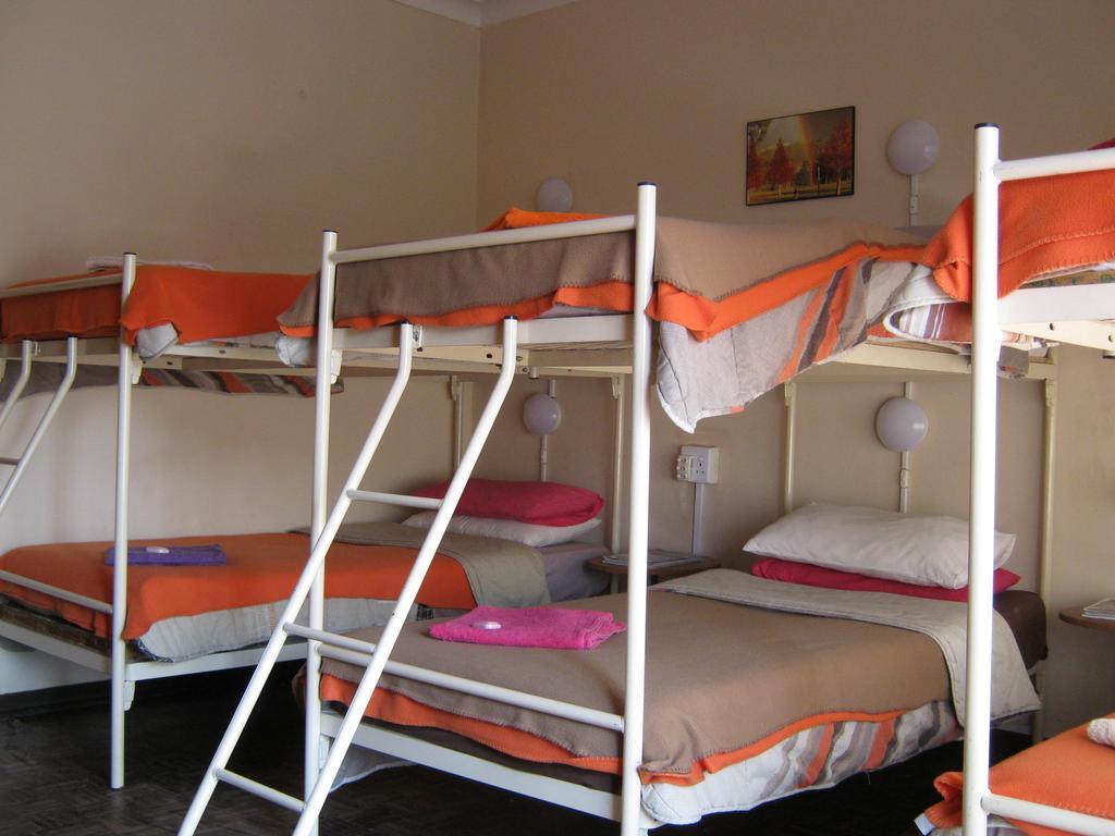Terrylin And Backpackers (adults Only) Hostel *