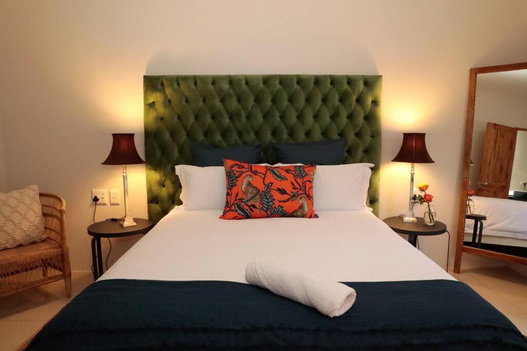 Gorgeous 1-bedroom Sandton Flat Johannesburg