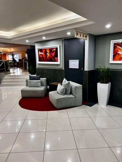 Neat And Cozy In Rosebank With Unlimited Wi-fi And Backup Power Apartamento