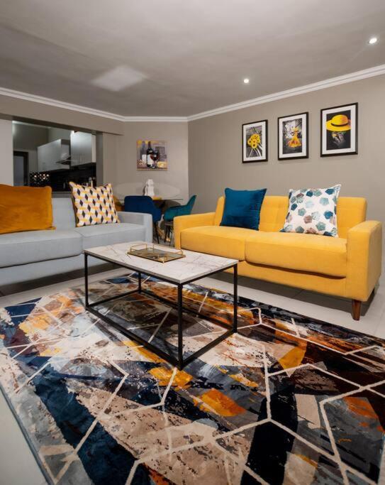 3 Bedroom In Bryanston Johannesburg