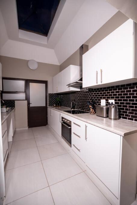 3 Bedroom In Bryanston