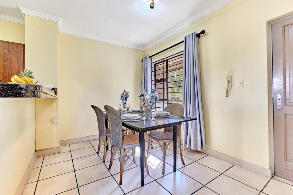 Muanu Property Sandton Apartment Johannesburg