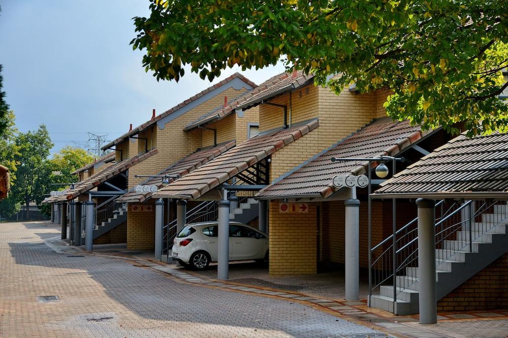 Eastgate Hotel 4*