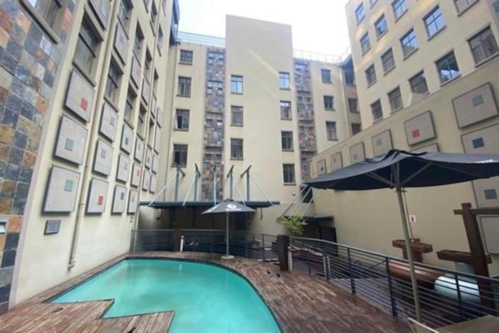409 Mapungubwe * Johannesburg