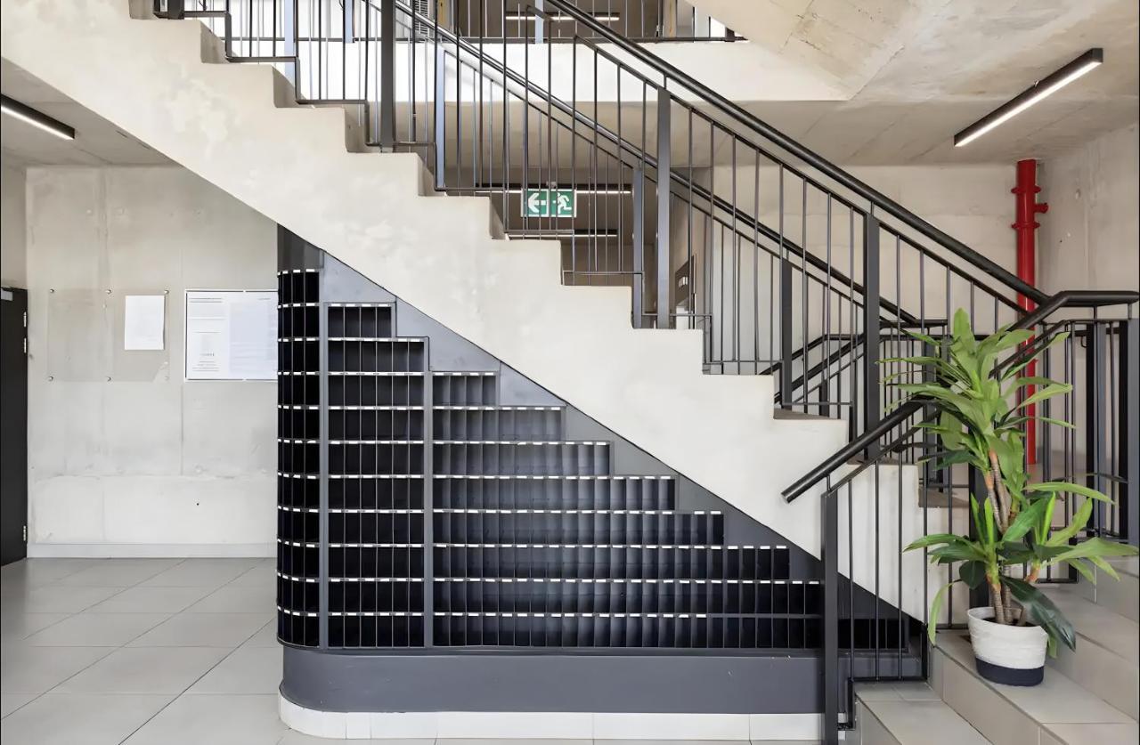 Apartment Pink Paradise In Maboneng With Rooftop Views *