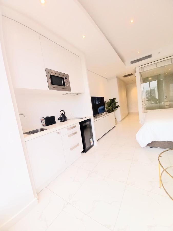 Sandton Skye Luxury Bedroom