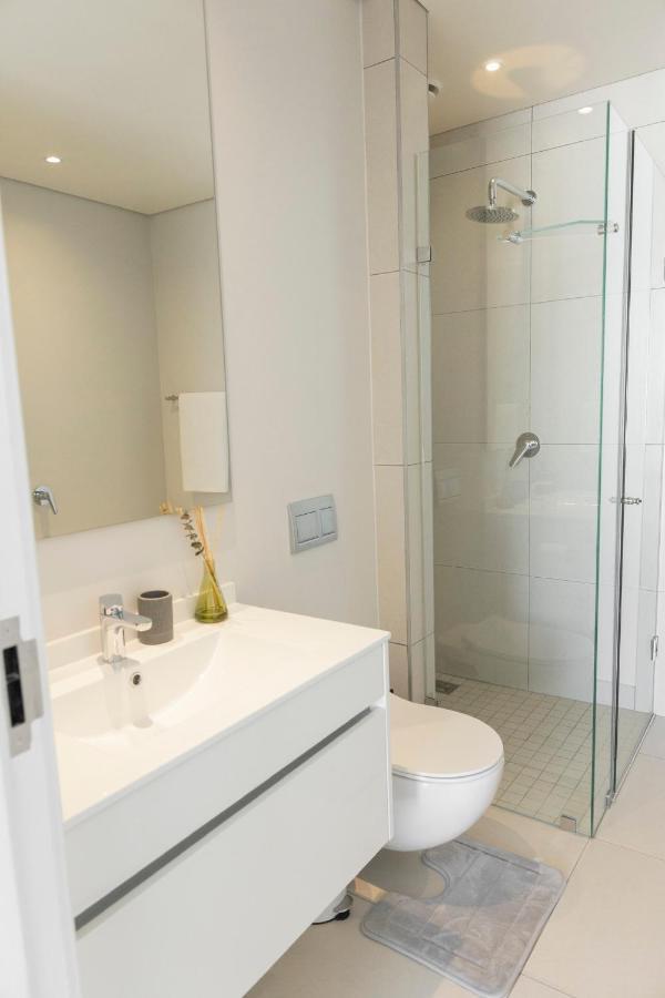Apartment Modernday Homes 1 *