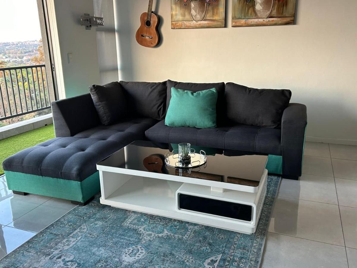Lilly S Penthouse D Point Backup Power Apartment Johannesburg
