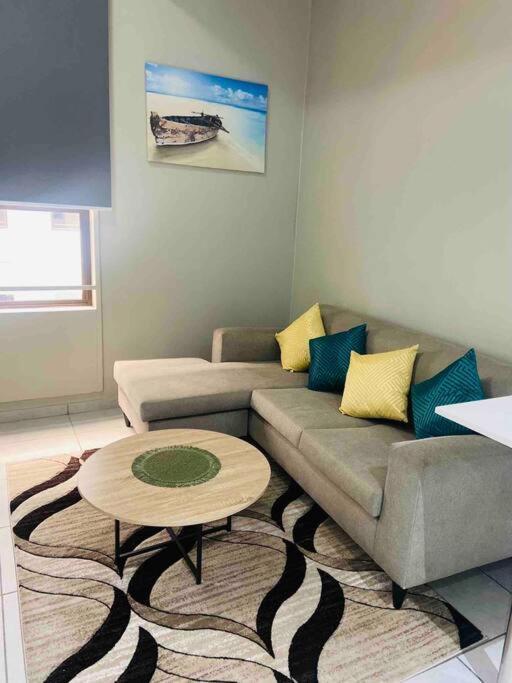 1 Bedroom Unit Fully Furnished With Back Up Generator Apartment