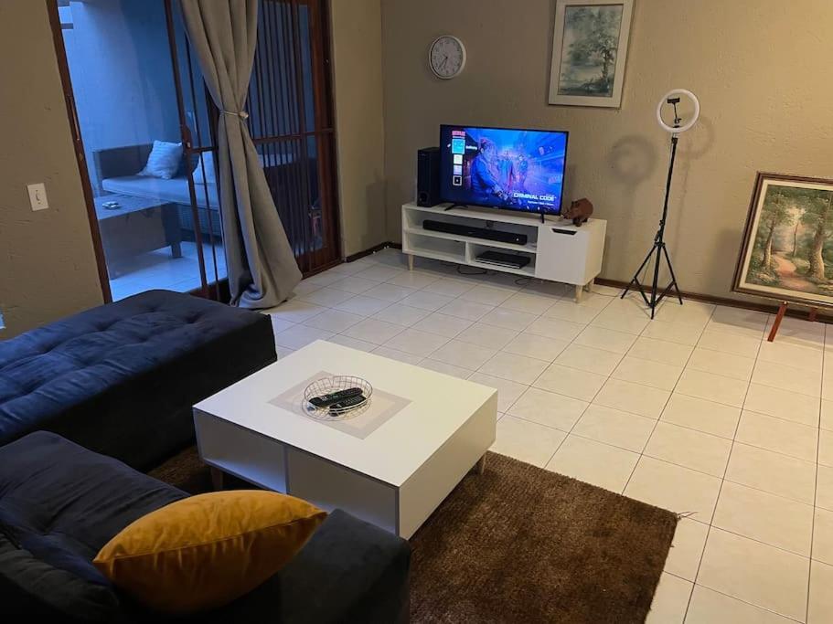 Comfort Zone Apartment *
