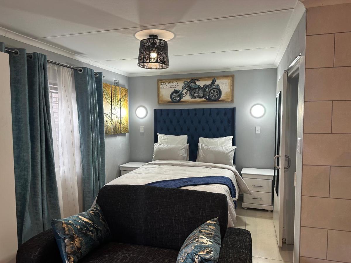6 The Curve Unit 15 Apartment Johannesburg