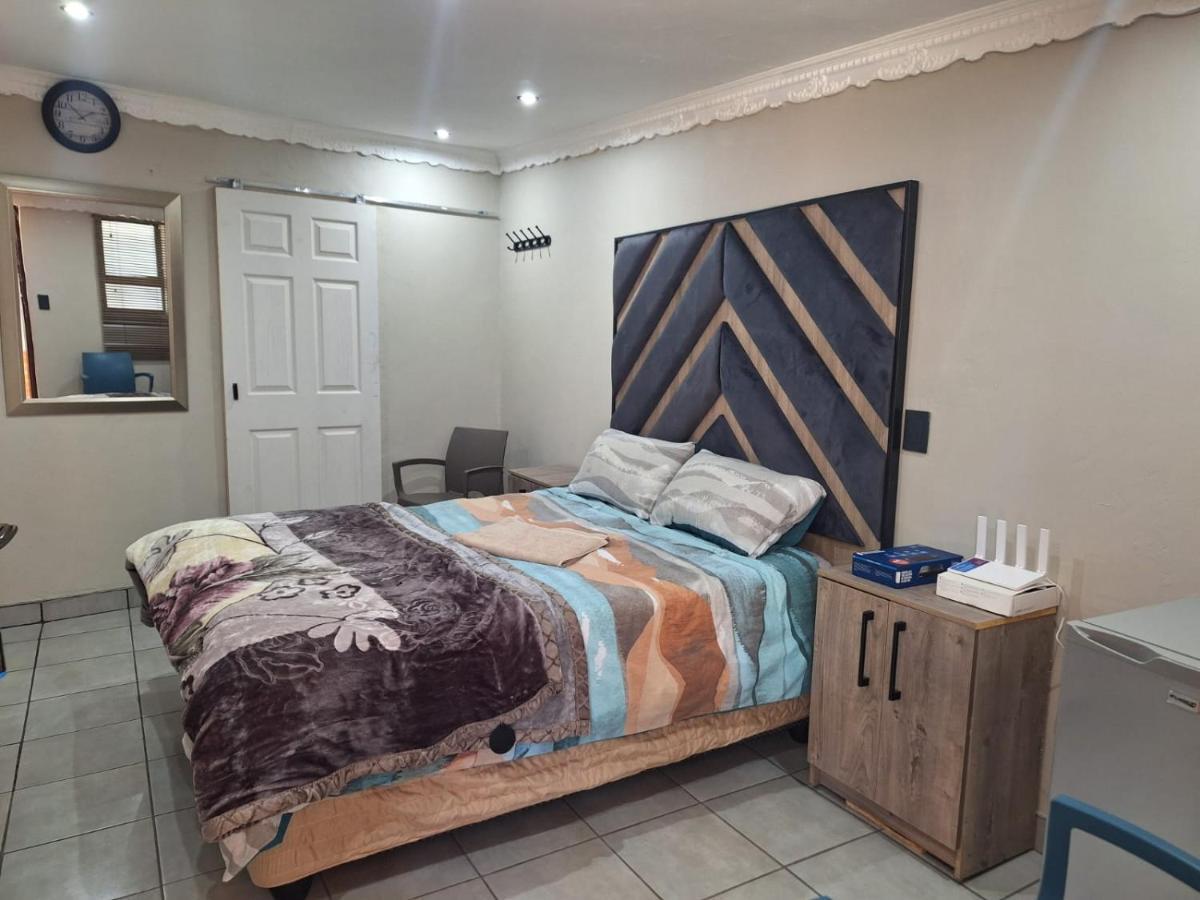 Arcon 4 Apartment Johannesburg