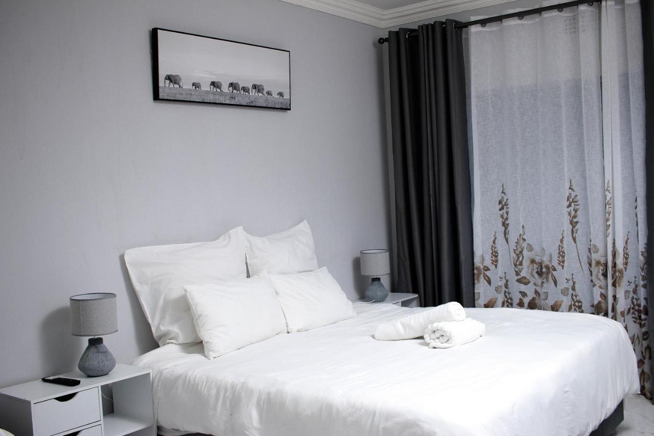Semeni Asante Getaway * Johannesburg