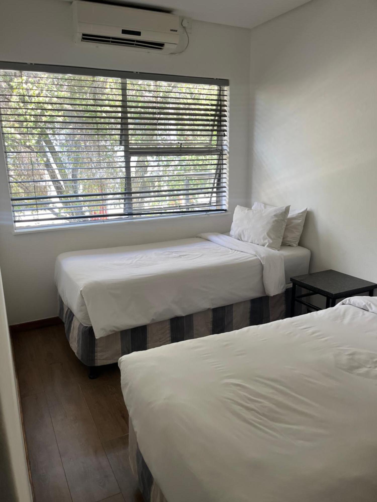 Vetho 1 Or Tambo Airport Apartment
