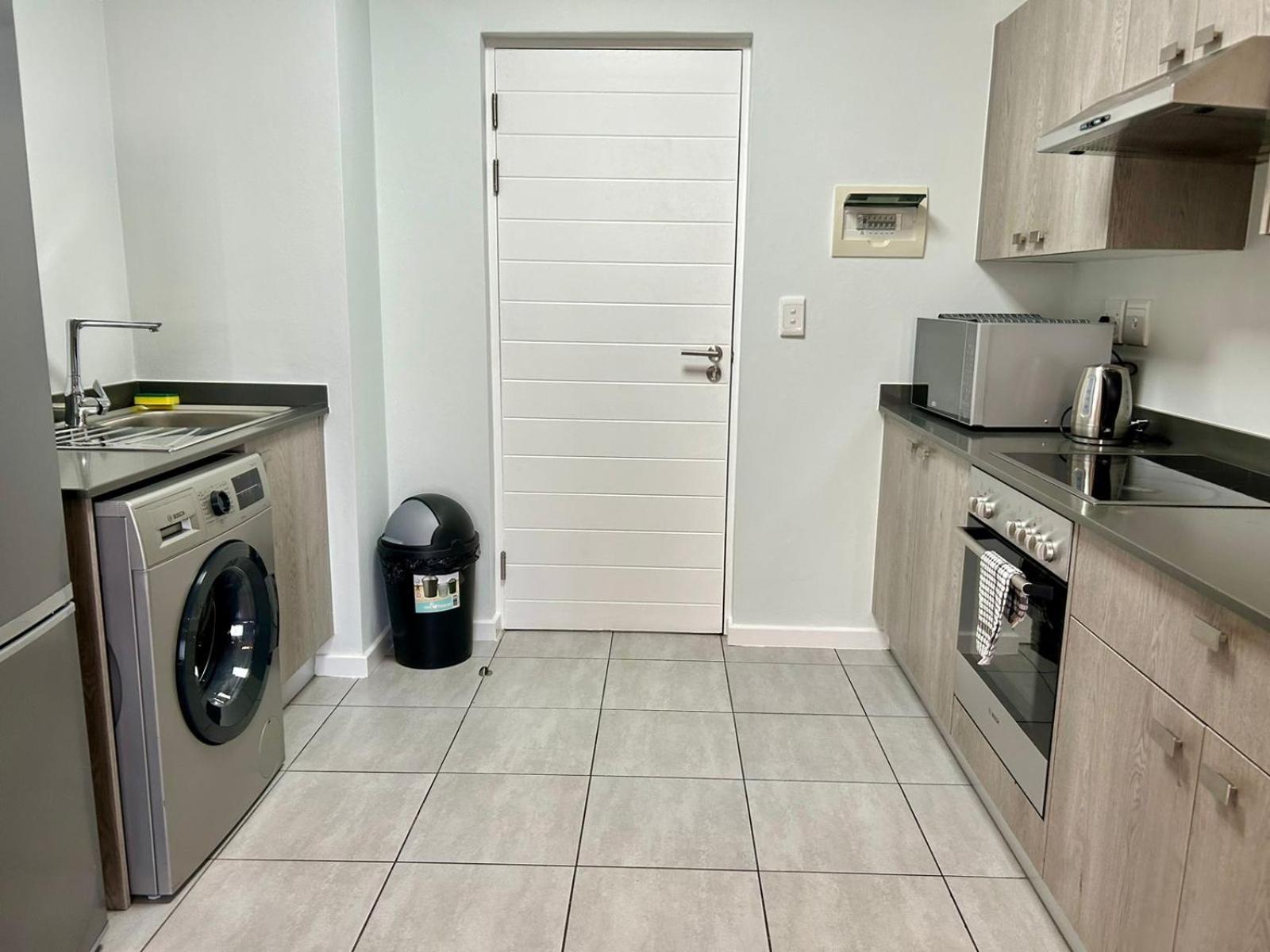 Lilly's Platinum - 1 Bedroom Back Up Power Johannesburg