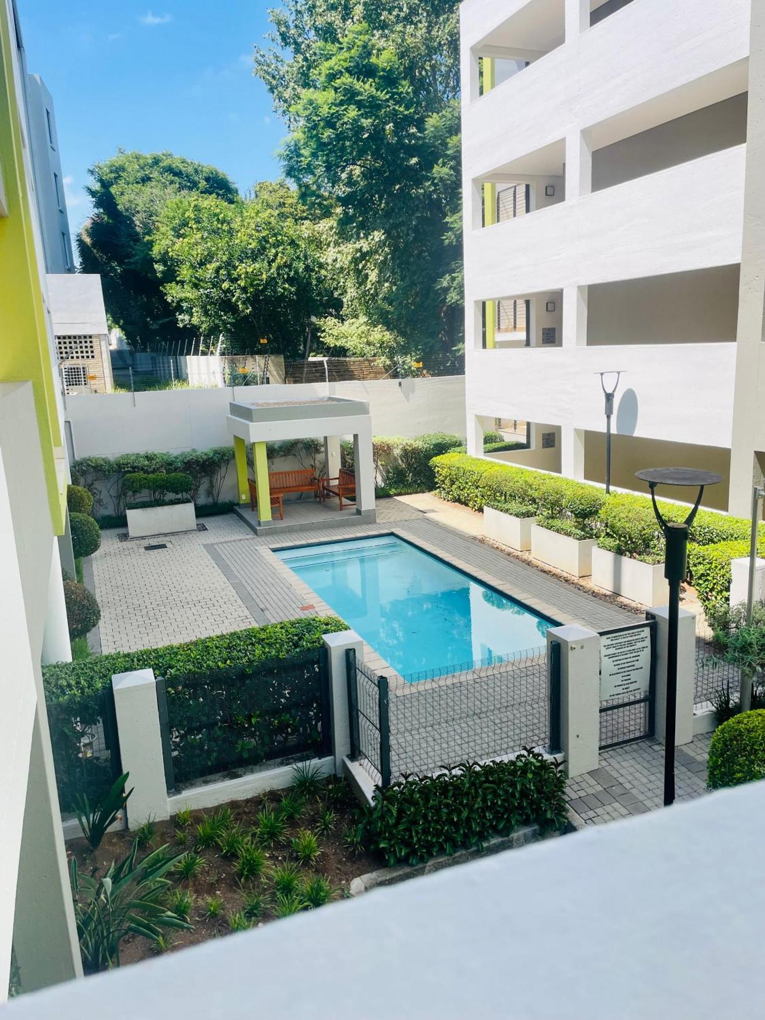 2 Bedroom 2 Bathroom In Sandton *