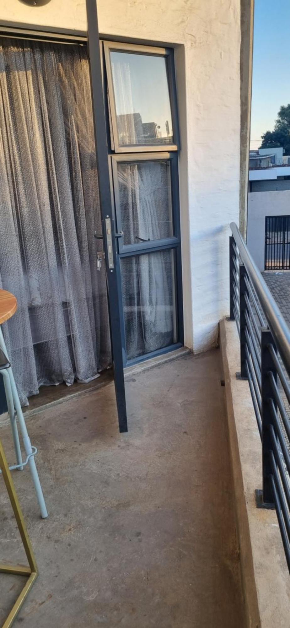 Dimpho House In Vibey Maboneng Precinct Nhà khách