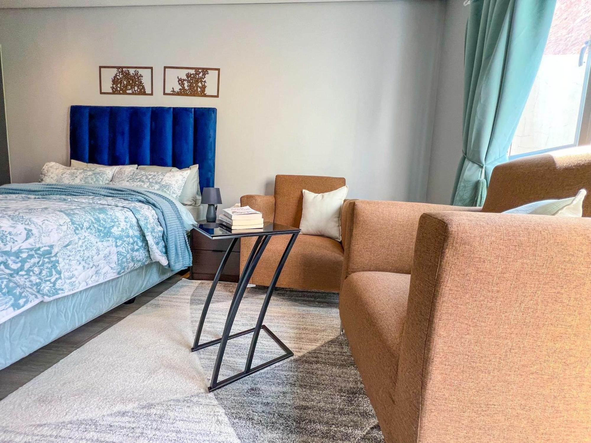 Entire In Maboneng Apartment