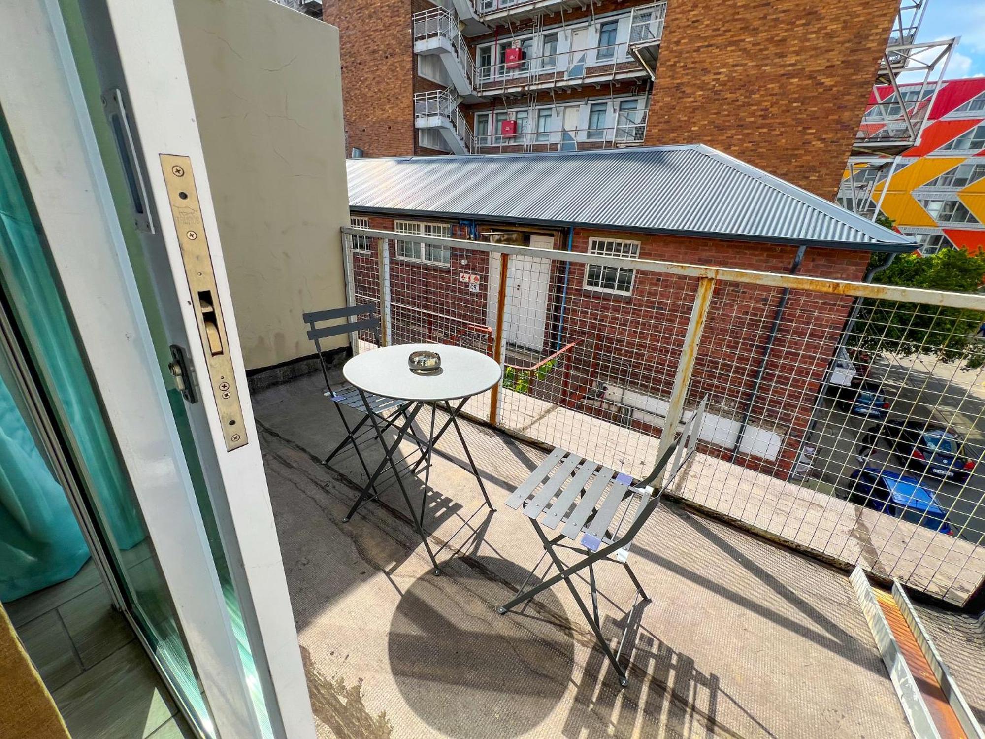 Entire In Maboneng Apartment *