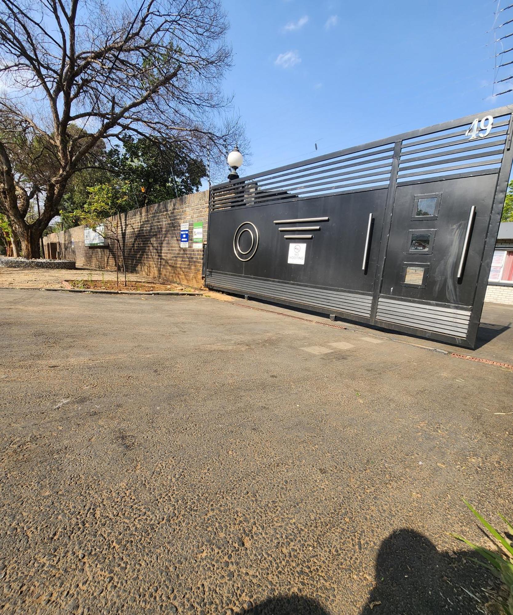 Fm Guest Comfort, Tranquility & Peace Of Mind Guest house Johannesburg